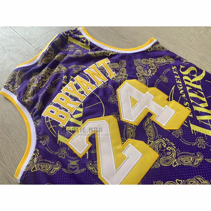 Maglia
 Kobe Bryant NO 24 Los Angeles Lakers Mitchell & Ness 2007-08 Viola2
